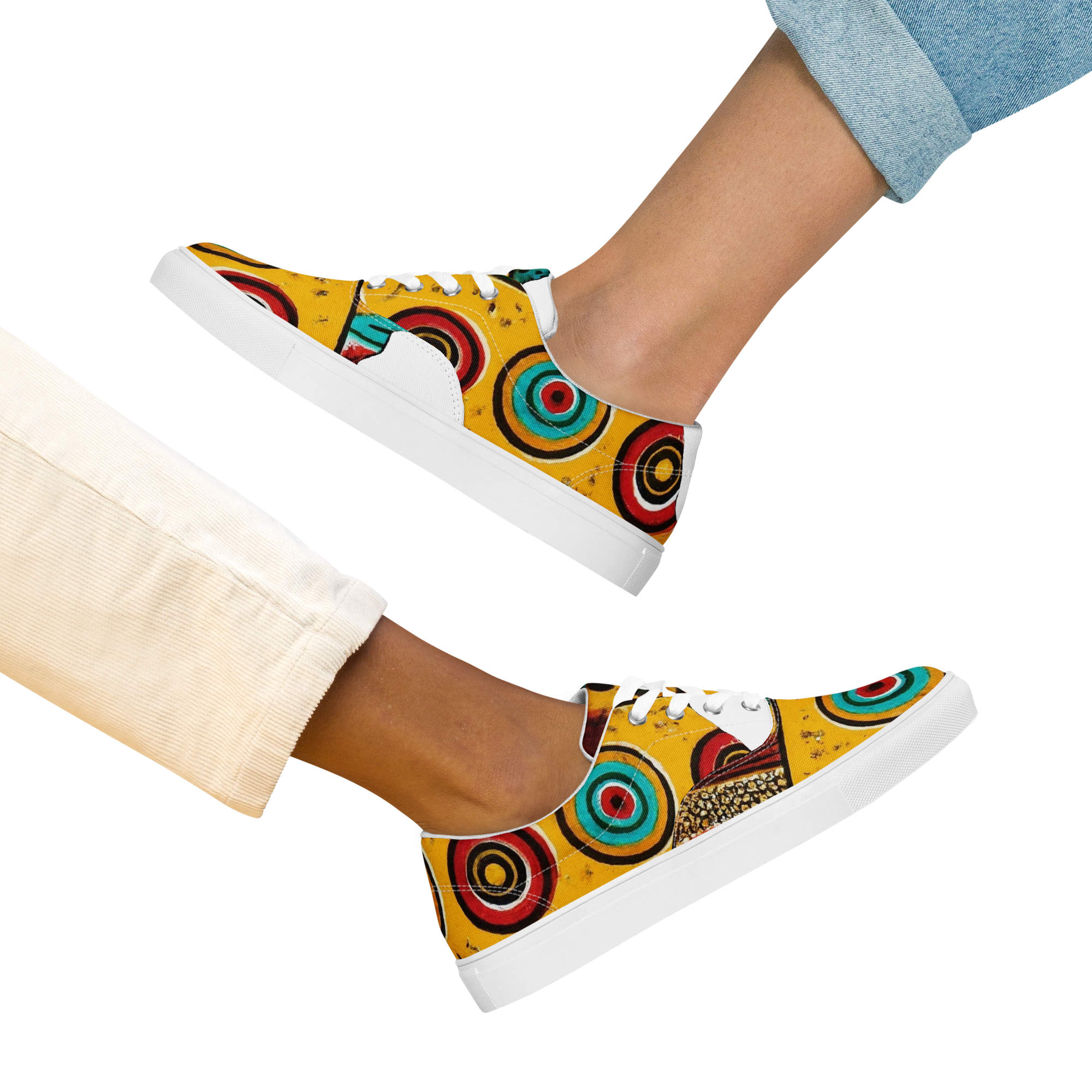 Women’s lace-up canvas shoes Cameroon Africa